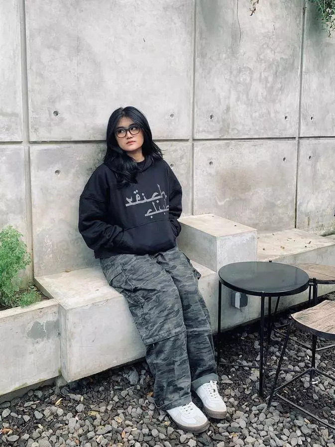 Erfolgreich Hoodie Boxy Oversize Arabic (4)