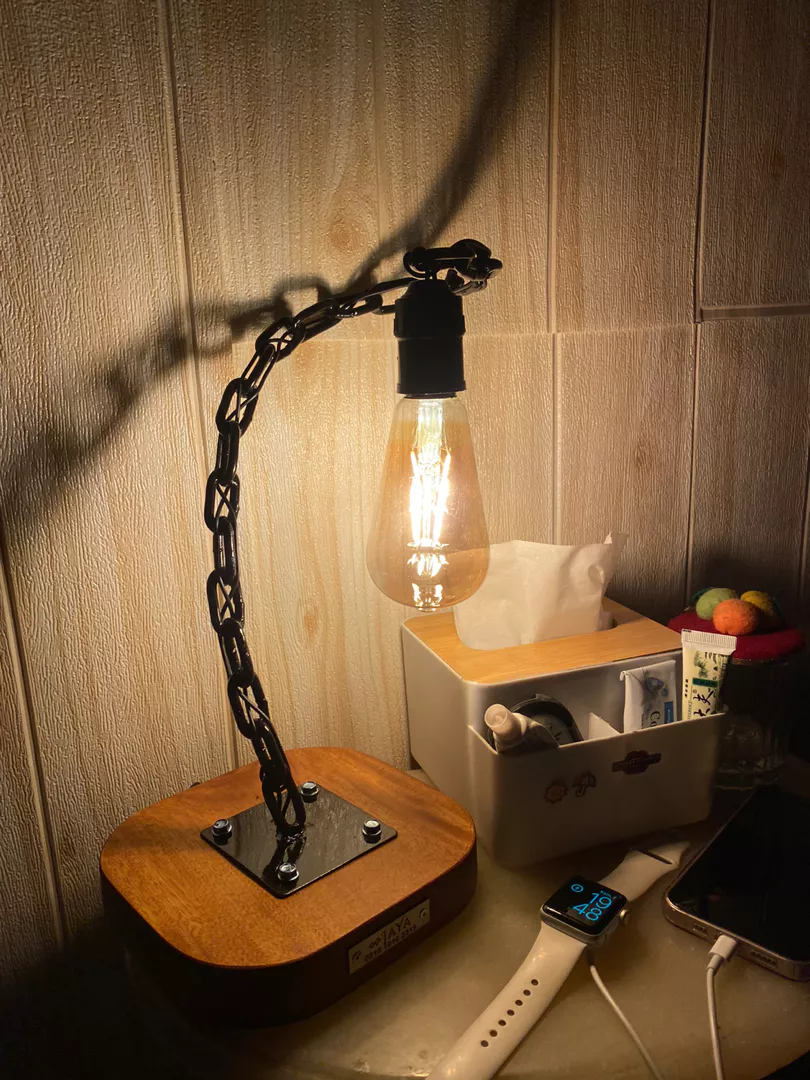 Lampu Meja Industrial Retro Homemade (1)